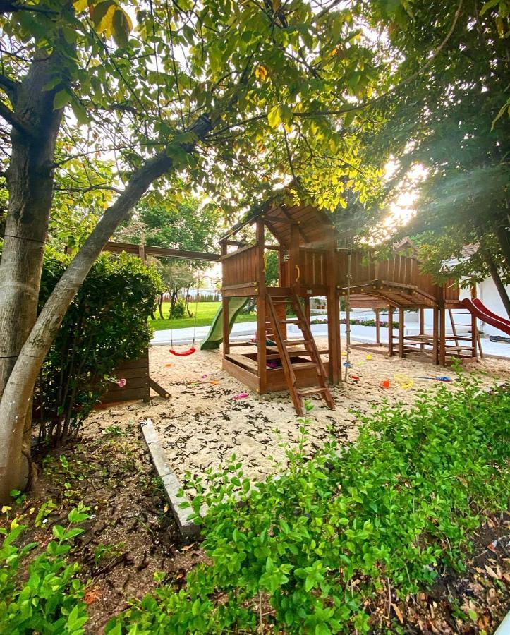 Friends Family Hotel Lozenets Dış mekan fotoğraf
